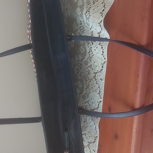 Nine West Navy Red and White Hearts Large Tote - Picture 7 of 16